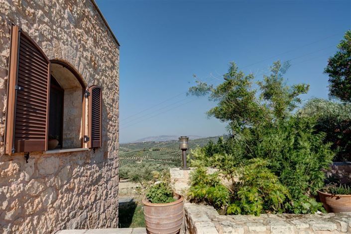 Image No.21-3 Bed Village House for sale