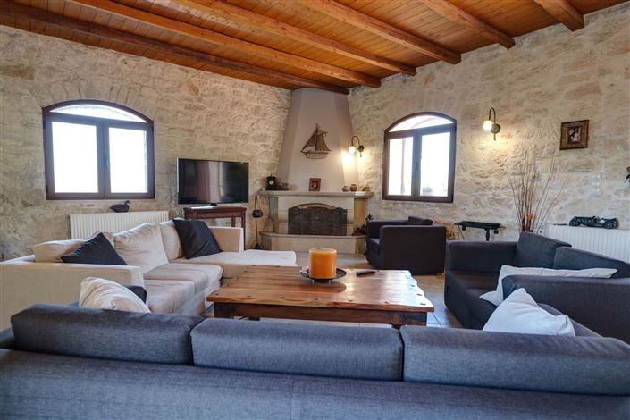 Image No.6-3 Bed Village House for sale