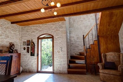 elxis-at-home-in-greece-crete-stone-house-51-