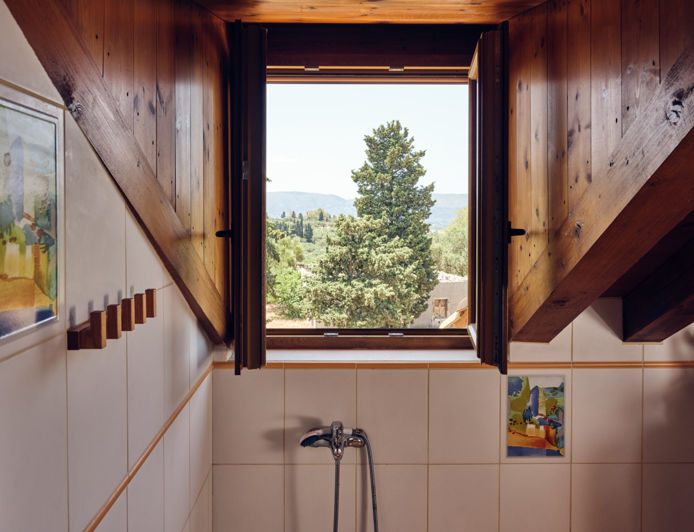 Image No.22-10 Bed Village House for sale