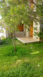elxis-at-home-in-greece-seaside-stone-maisone