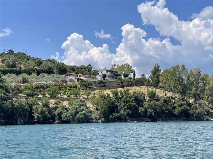 Image No.1-5 Bed Villa for sale