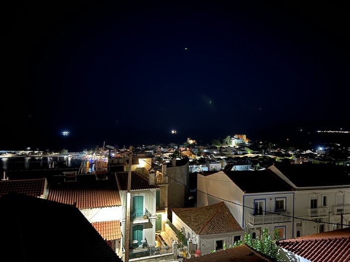 Image No.22-14 Bed Townhouse for sale