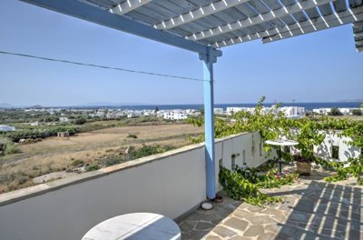 elxis-at-home-in-greeceserene-house-in-naxos1
