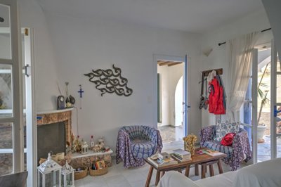 elxis-at-home-in-greeceserene-house-in-naxos6