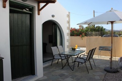elxis-at-home-in-greecetiny-villa-kalidonia37