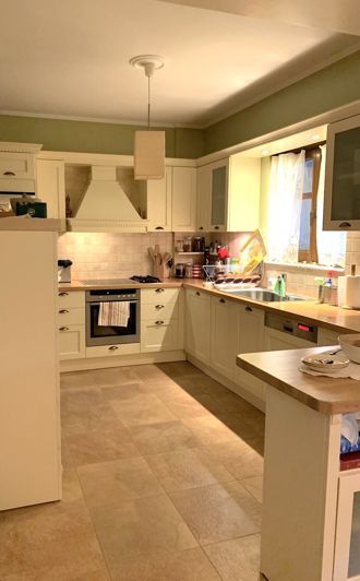 Image No.8-6 Bed Village House for sale