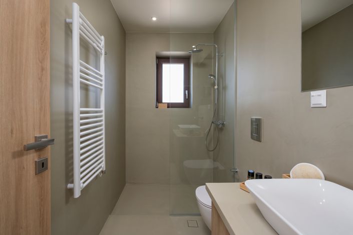 Image No.18-2 Bed Apartment for sale