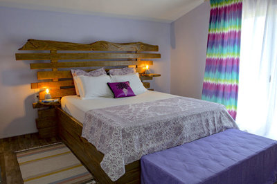elxis-at-home-in-villa-riza34