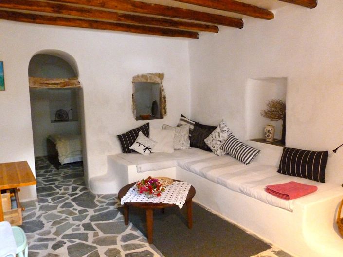 Image No.11-3 Bed Village House for sale