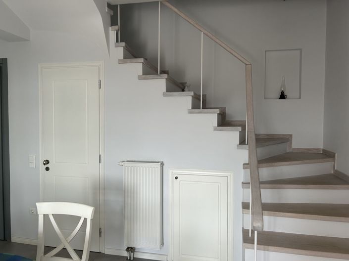 Image No.10-2 Bed Villa for sale