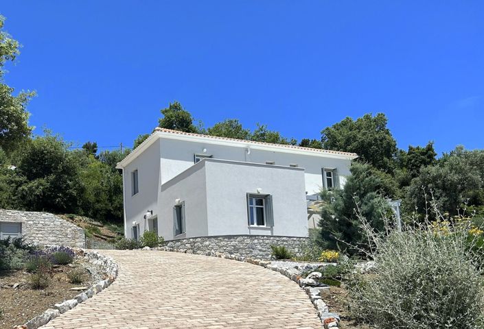 Image No.17-2 Bed Villa for sale