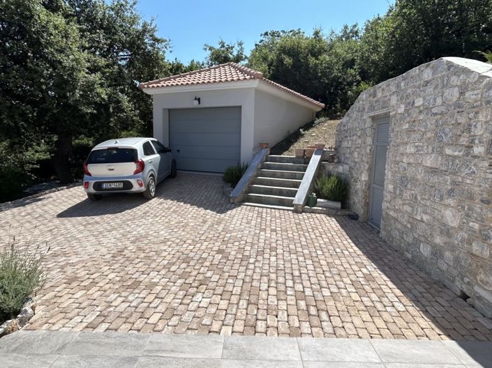 Image No.18-2 Bed Villa for sale