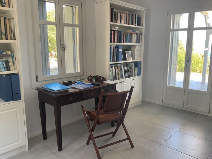 Image No.8-2 Bed Villa for sale