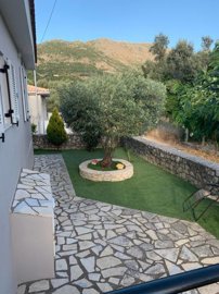 elxis-at-home-in-greece-village-home-in-lefka