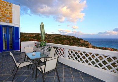 elxis-at-home-in-greecepanoramicvillakarpatho