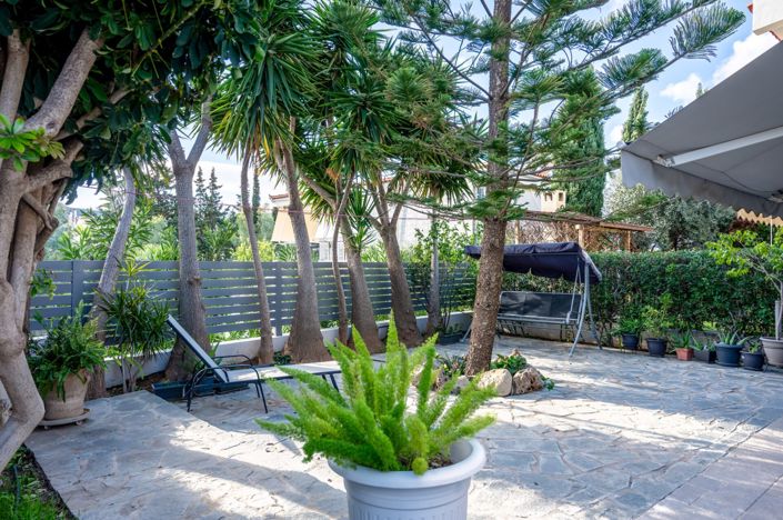 Image No.2-Maison de ville de 3 chambres à vendre à Porto Rafti