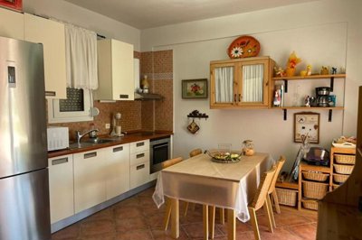 elxis-at-home-in-greecesun-kissed-maisonette-