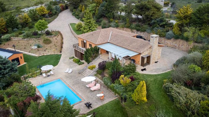 Image No.19-3 Bed Villa for sale