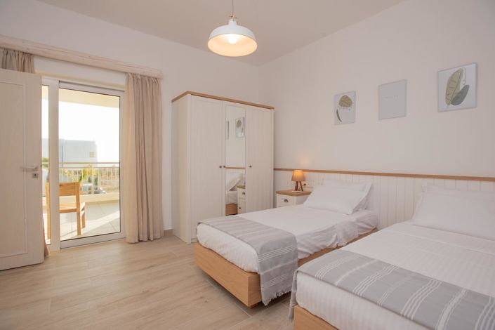 Image No.19-3 Bed Villa for sale