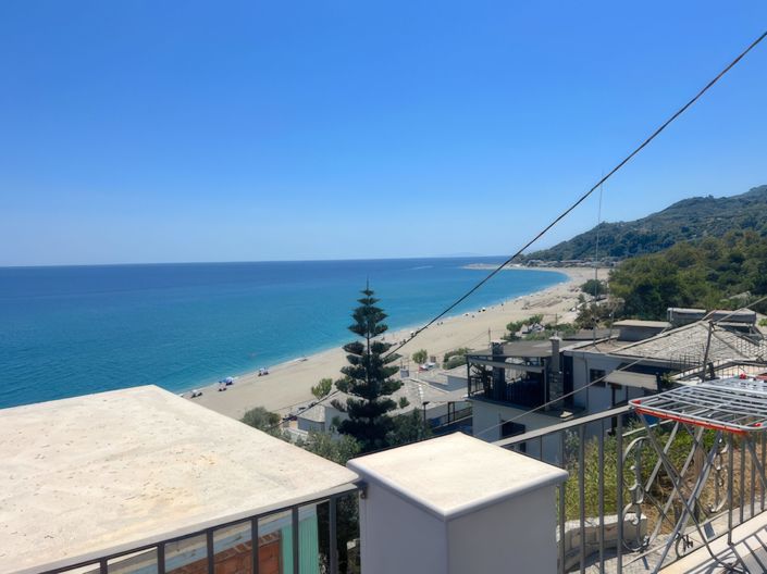 Image No.18-5 Bed Village House for sale