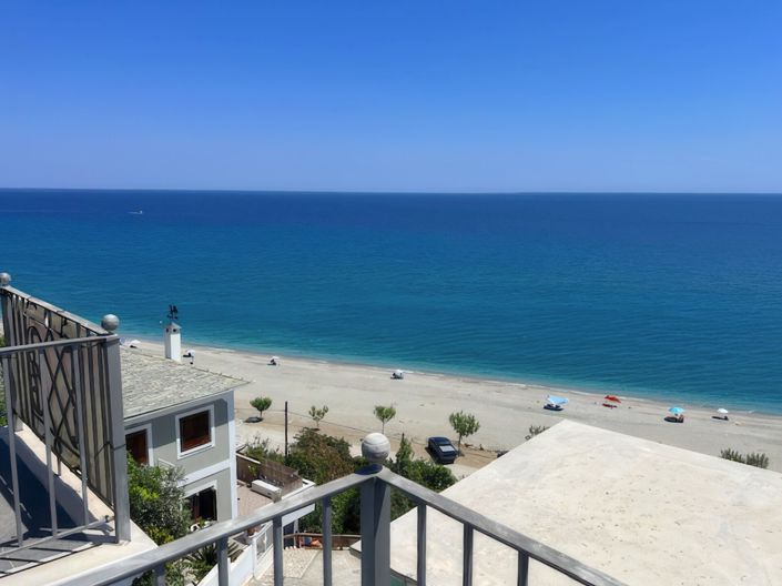 Image No.19-5 Bed Village House for sale