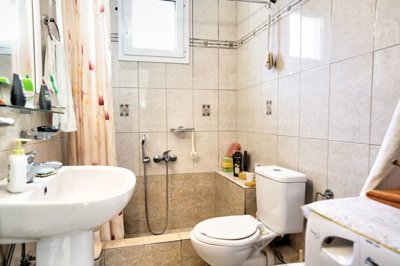 elxis-at-home-in-greece-family-home-near-chal