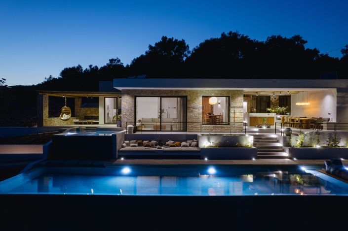 Image No.30-6 Bed Villa for sale