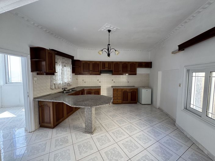 Image No.6-4 Bed Townhouse for sale