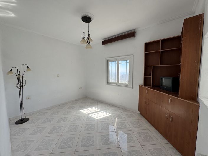 Image No.9-4 Bed Townhouse for sale