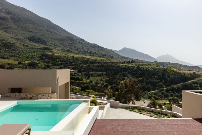 Image No.17-3 Bed Villa for sale