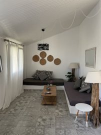 elxis-athomeingreece-molosbeachfronthome35