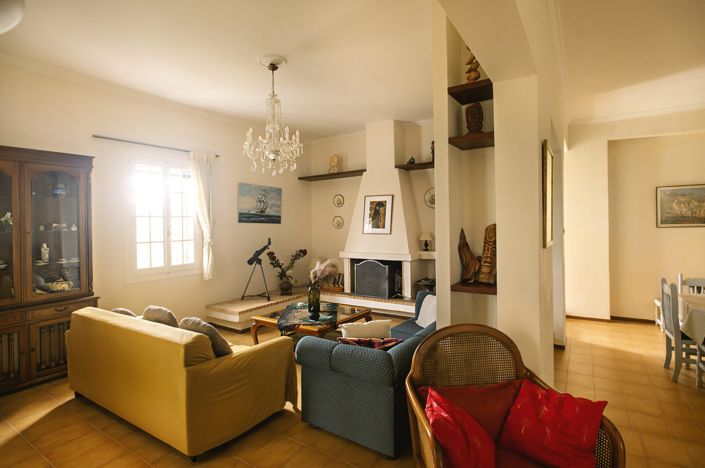 Image No.7-4 Bed Villa for sale