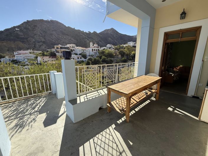 Image No.11-5 Bed Townhouse for sale