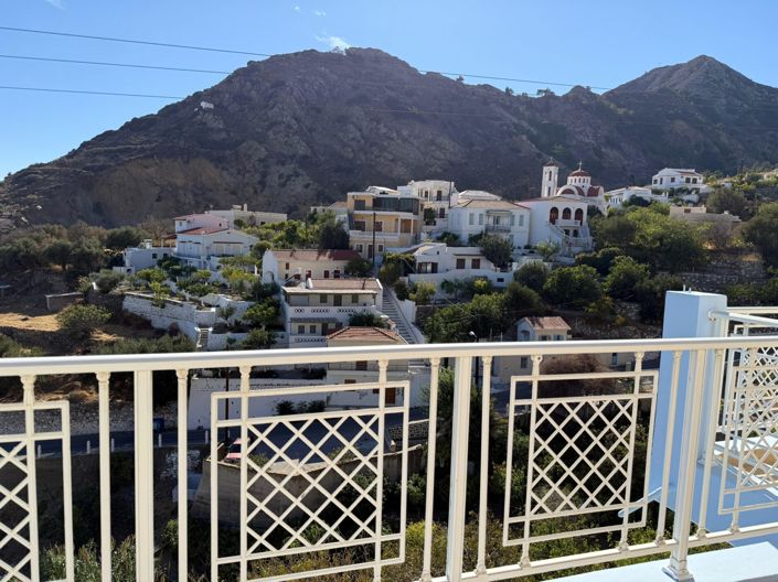 Image No.12-5 Bed Townhouse for sale