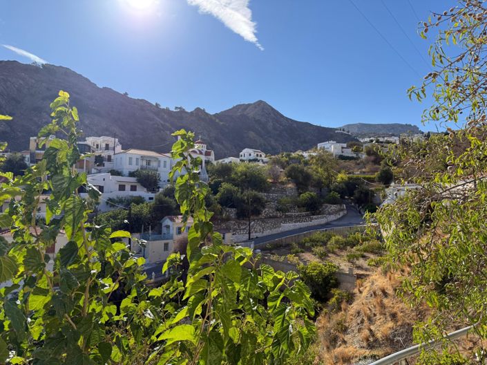 Image No.13-5 Bed Townhouse for sale