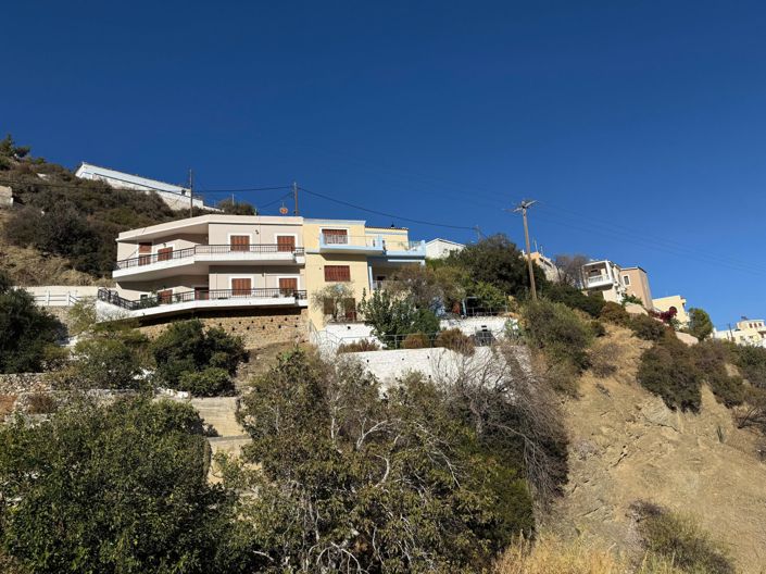 Image No.2-5 Bed Townhouse for sale