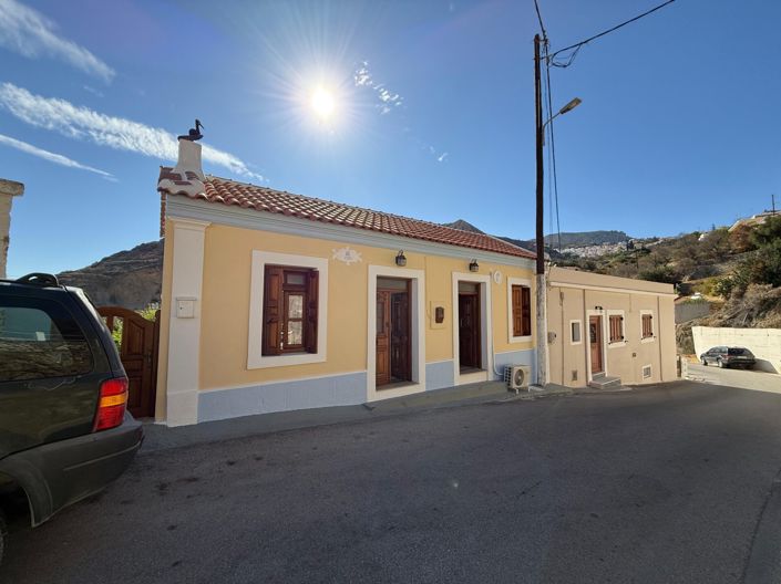 Image No.22-5 Bed Townhouse for sale