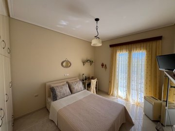 elxis-at-home-in-greecevillamaistro79