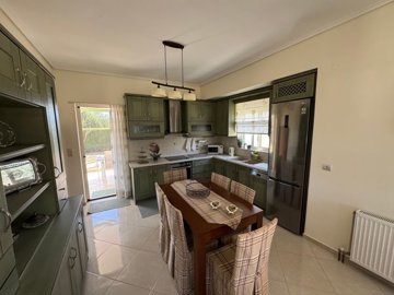 elxis-at-home-in-greecevillamaistro97