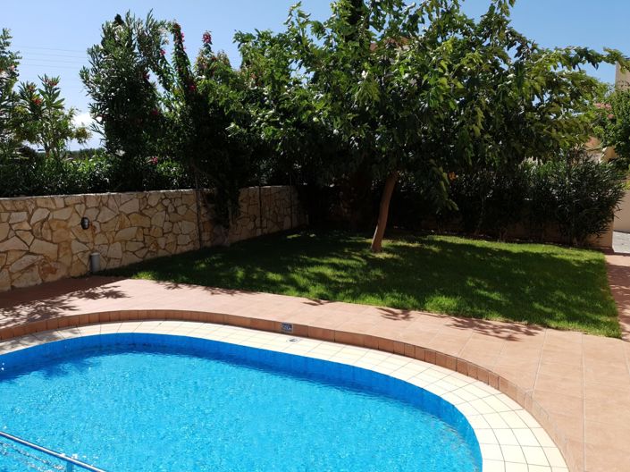 Image No.12-3 Bed Villa for sale