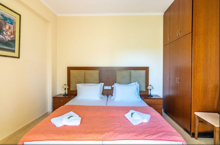 Image No.9-3 Bed Villa for sale