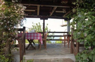 elxis-at-home-in-greecestone-villa-in-pelion-