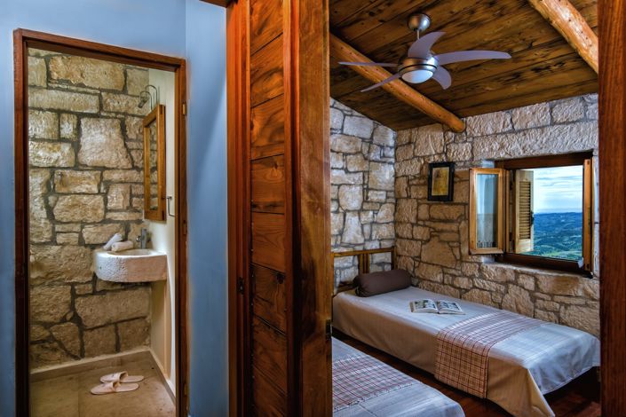 Image No.10-2 Bed Villa for sale