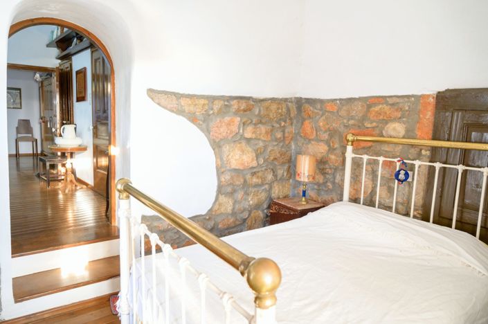 Image No.12-4 Bed Village House for sale