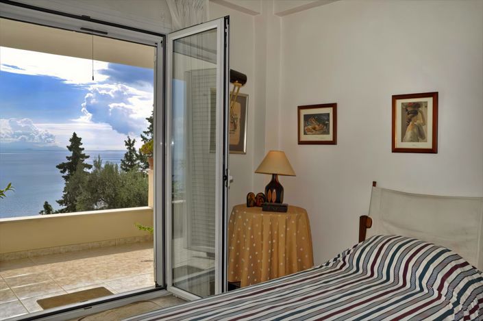 Image No.8-4 Bed Villa for sale