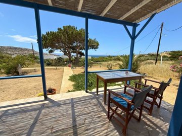 elxis-at-home-in-greece-twin-bungalows-in-kar