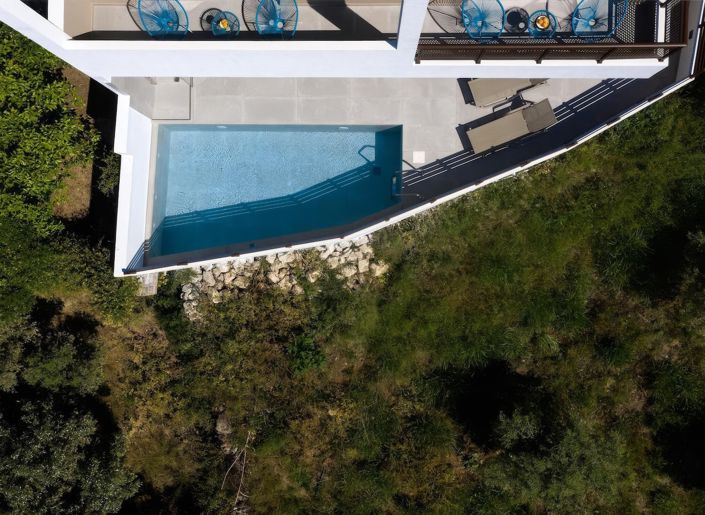 Image No.2-Maison de ville de 4 chambres à vendre à Kournas