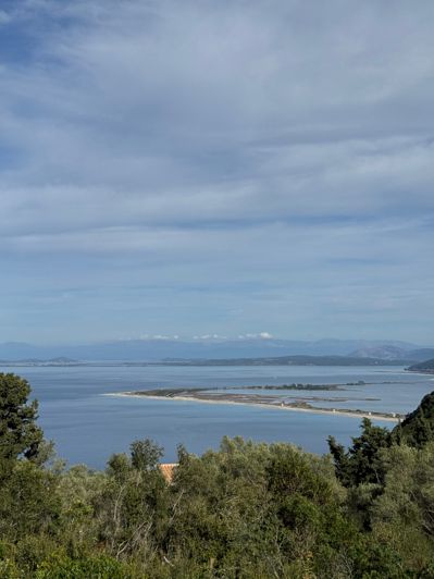 Image No.2-2 Bed Villa for sale