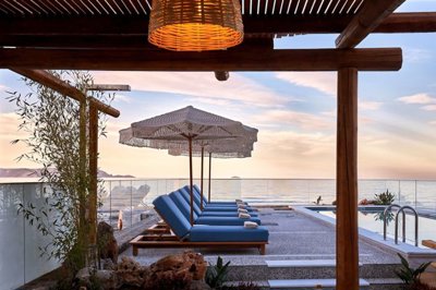 elxis-at-home-in-greecebeachfrontestatekokkin